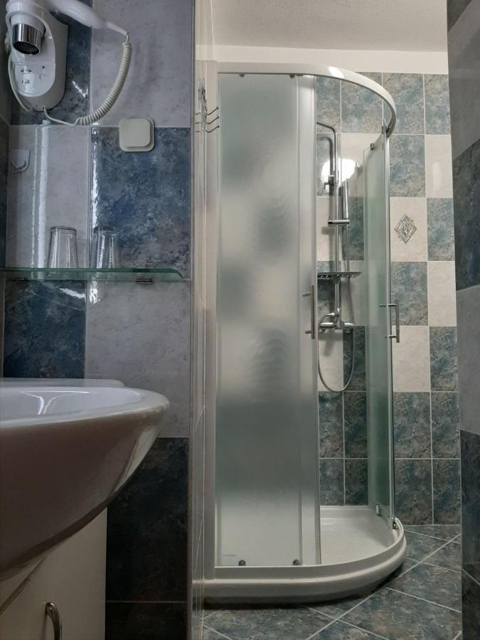 Villa Diana Apartments Porec Luaran gambar