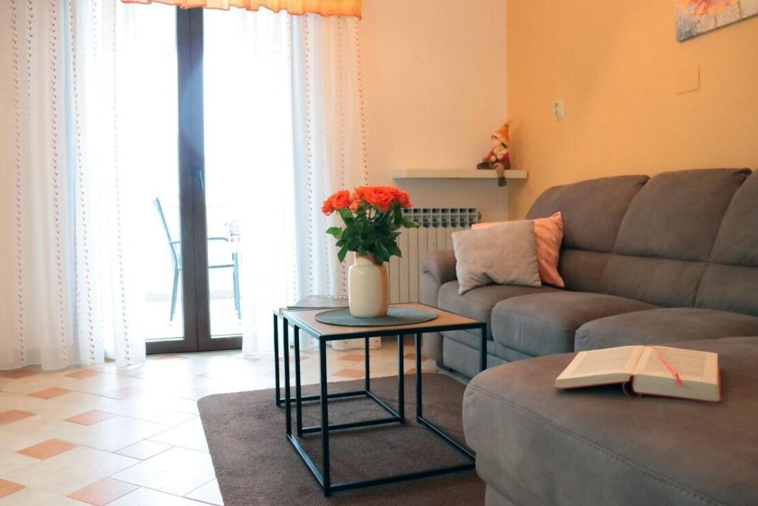 Villa Diana Apartments Porec Luaran gambar