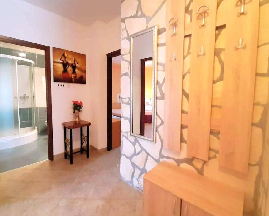 Villa Diana Apartments Porec Luaran gambar